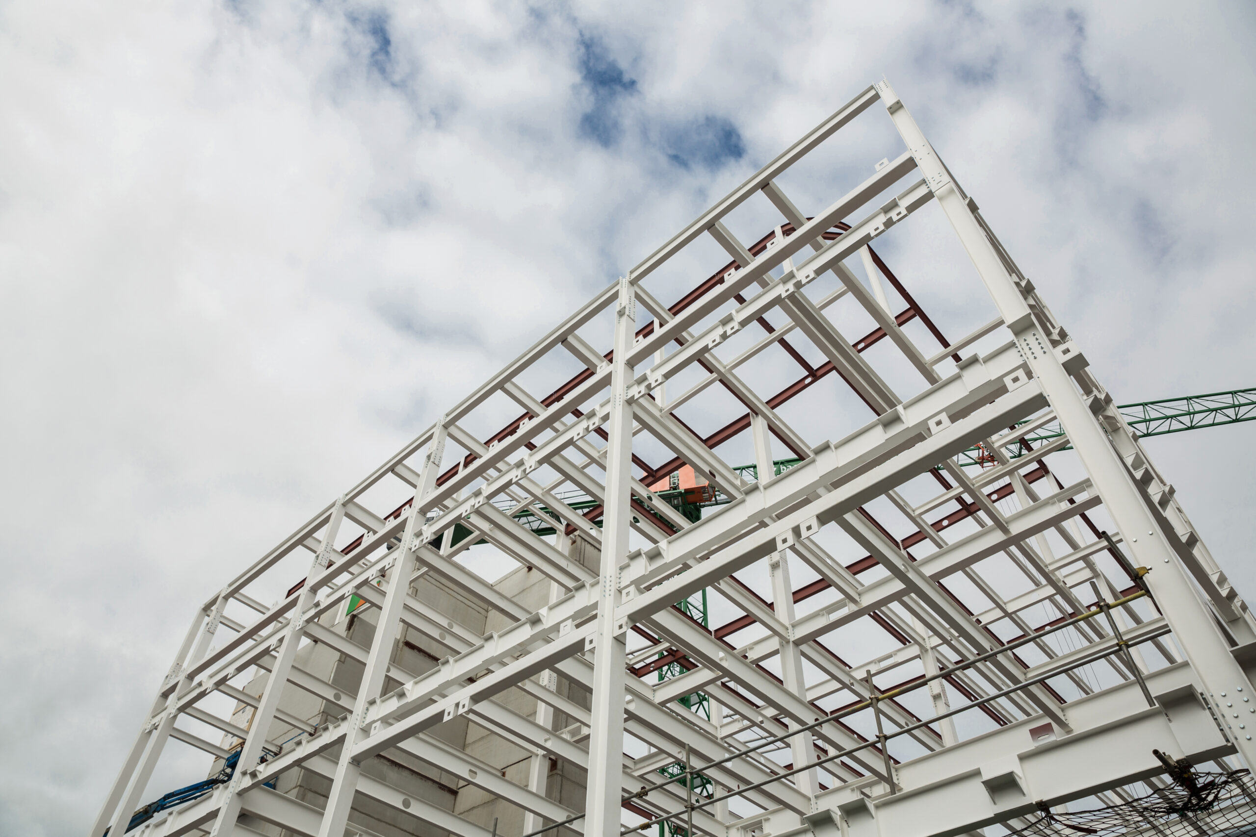 estructura metálica vs hormigón